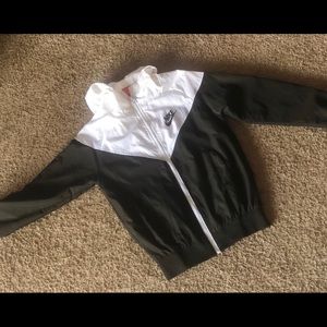 Nike windbreaker